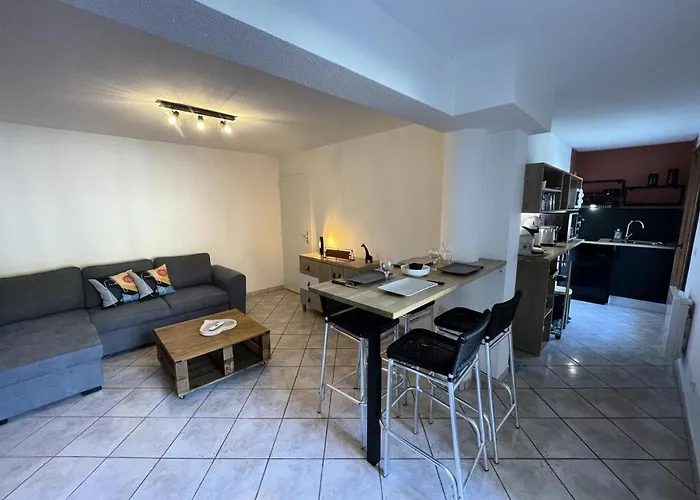 Hotel Résidence Les Jardins Du - 2 Pièces Pour 4 Personnes 554 *