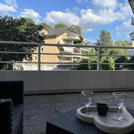 Hotel Les Jardins Du - 2 Pieces Pour 4 Personnes 554 *