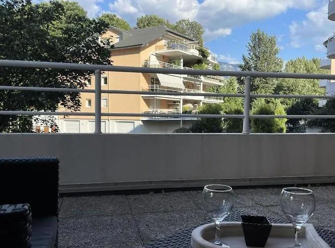 Отель Les Jardins Du - 2 Pieces Pour 4 Personnes 554 *